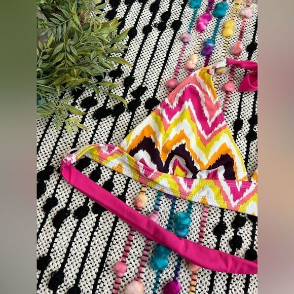 Athleta Pink Yellow Orange Chevron Triangle Bikini Top Sz S See Details - Picture 5 of 8